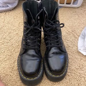 Doc Martens Jadon Platform boots